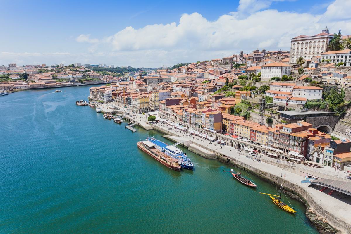 Ce qu'il faut savoir pour louer une voiture à Porto